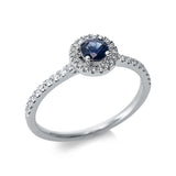 Ring 18 kt WG, 36 Brill. 0,20 ct, TW-si, 1 Saphir 0,31 ct blau