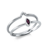 Ring 18 kt WG, 5 Brill. 0,02 ct, TW-si, 1 Rubin 0,11 ct rot