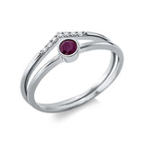 Ring 18 kt WG, 7 Brill. 0,04 ct, TW-si, 1 Rubin 0,13 ct rot