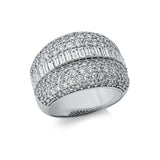 Ring 14 kt WG, 52 Brill. 1,36 ct, F-si, 21 Bag. 0,72 ct, F-vsi, 60 Brill. 1,15 ct, F-si