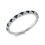 Ring 18 kt WG, 8 Brill. 0,17 ct, TW-si, 9 Saphire 0,23 ct blau