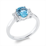 Ring 18 kt WG, 4 Brill. 0,29 ct, TW-vsi, 1 Aquamarin 1,47 ct blau