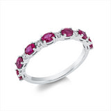 Ring 18 kt WG, 6 Brill. 0,15 ct, TW-si, 7 Rubine 0,89 ct rot