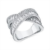 Ring 18 kt WG, 46 Bag. 2,79 ct, TW-si, 182 Dia. 2,00 ct, TW-si