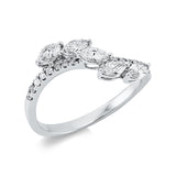 Ring 18 kt WG, 5 Nav. 0,47 ct, TW-si, 16 Brill. 0,11 ct, TW-si