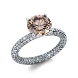 Ring 18 kt WG, 315 Brill. 2,38 ct, TW-si, 1 Brill. 3,02 ct, braun