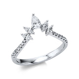 Ring 18 kt WG, 4 Nav. 0,25 ct, TW-si, 14 Brill. 0,13 ct, TW-si, 1 Tropfen 0,19 ct, TW-si